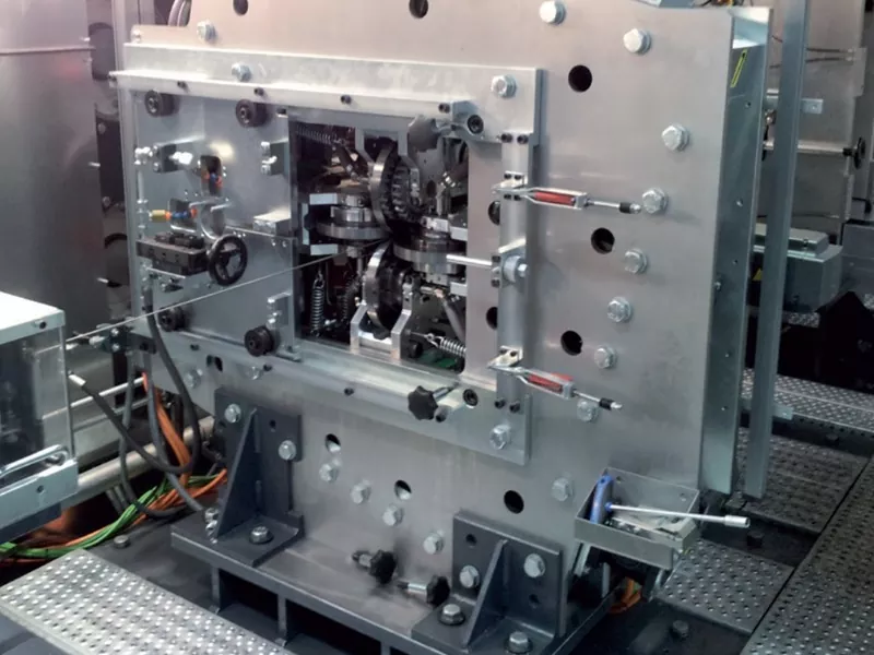 Masat paraprake për përdorimin e makinës rrotulluese të profilit