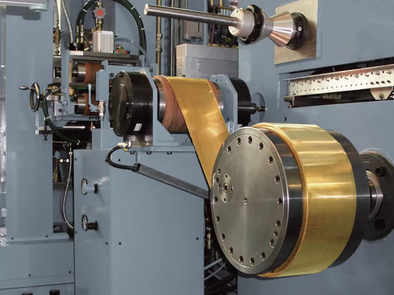 Mulliri i petëzimit të ftohtë me shirita bakri me precizion të lartë